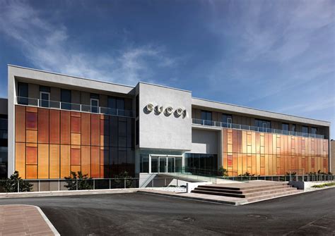 sede centrale gucci milano|gucci headquarters.